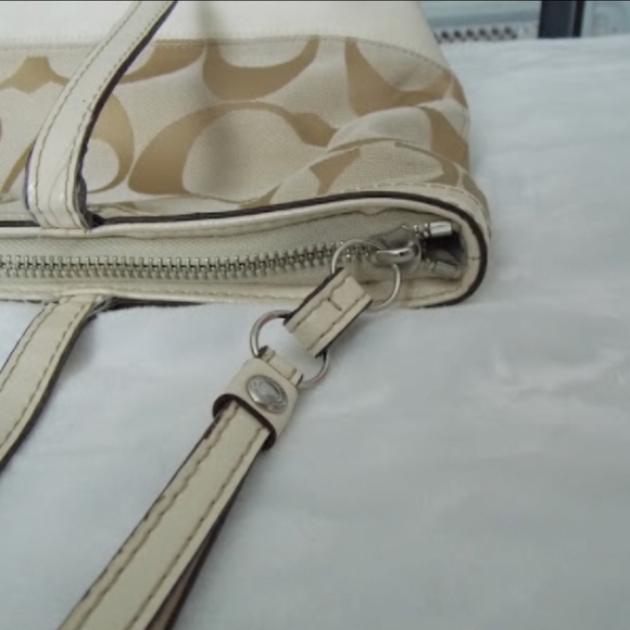 Coach Purse - Picture 8 of 8